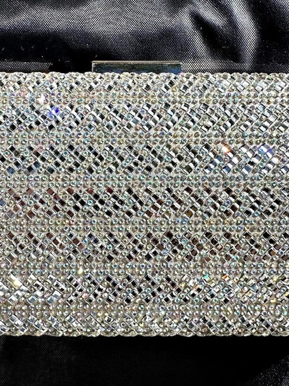 Nina Crystal Clutch in Silver